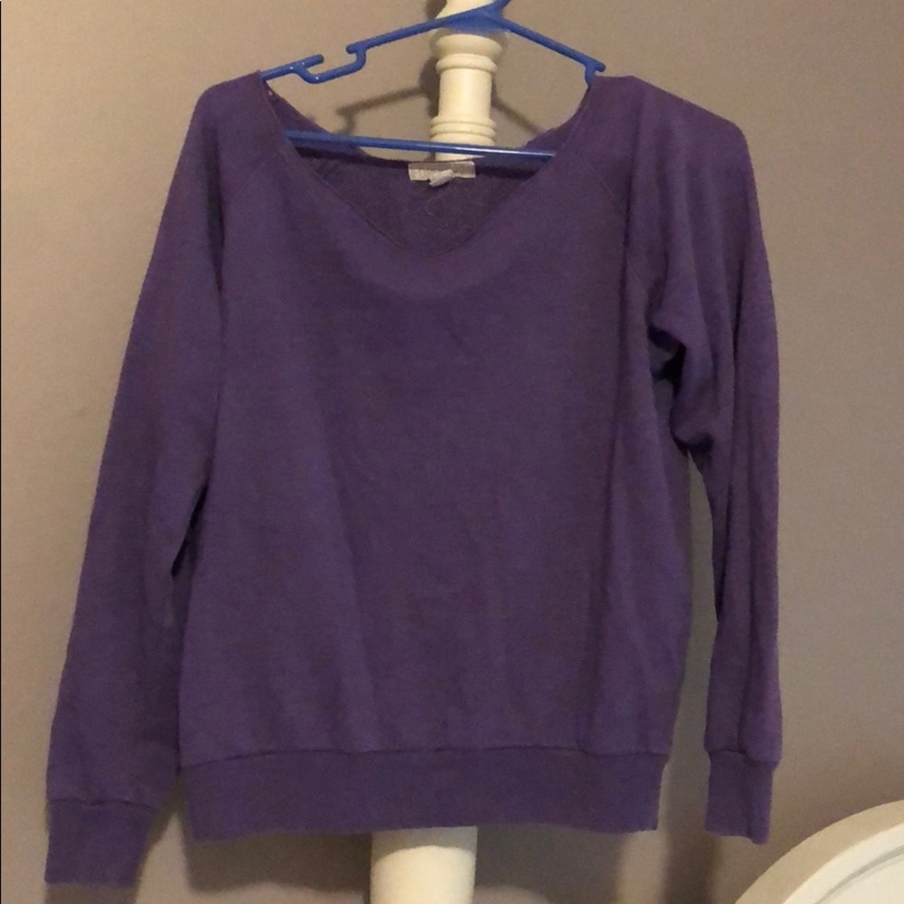 Sweatshirt / sweater